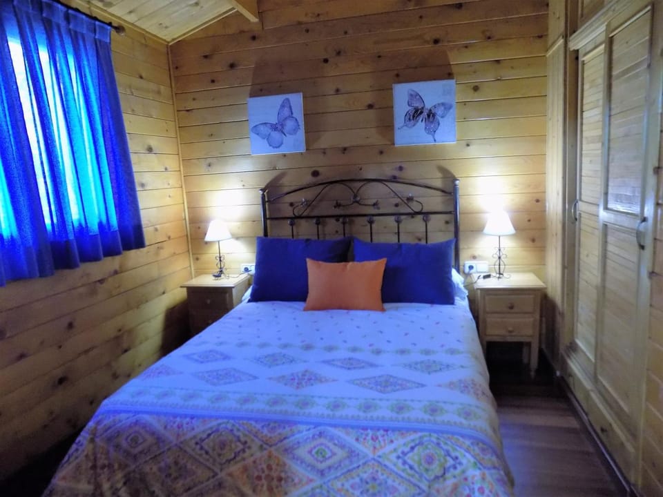 CABAÑAS DE MADERA LA FLORIDA Country House in Arroyo Frío
