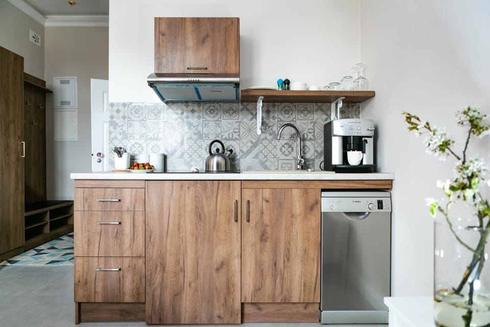 Coffee/tea facilities, Kitchen or kitchenette