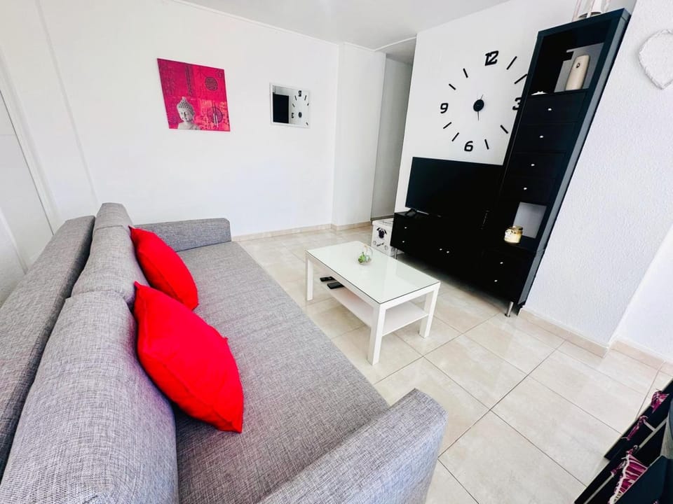Communal lounge/ TV room, Living room