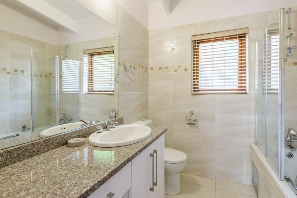 Bathroom, Bath