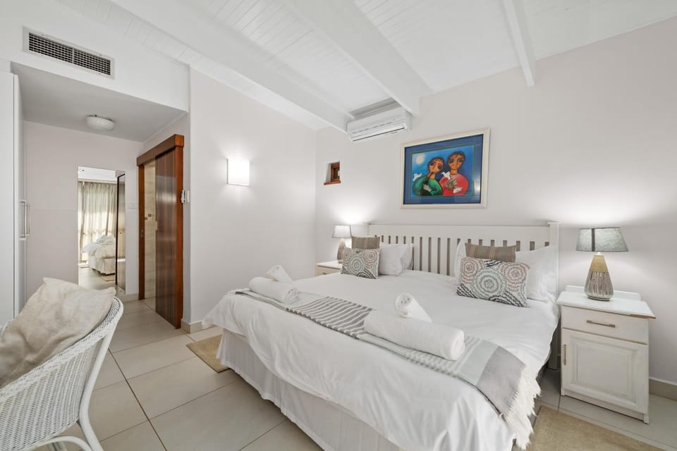 Bed, Bedroom, air conditioner