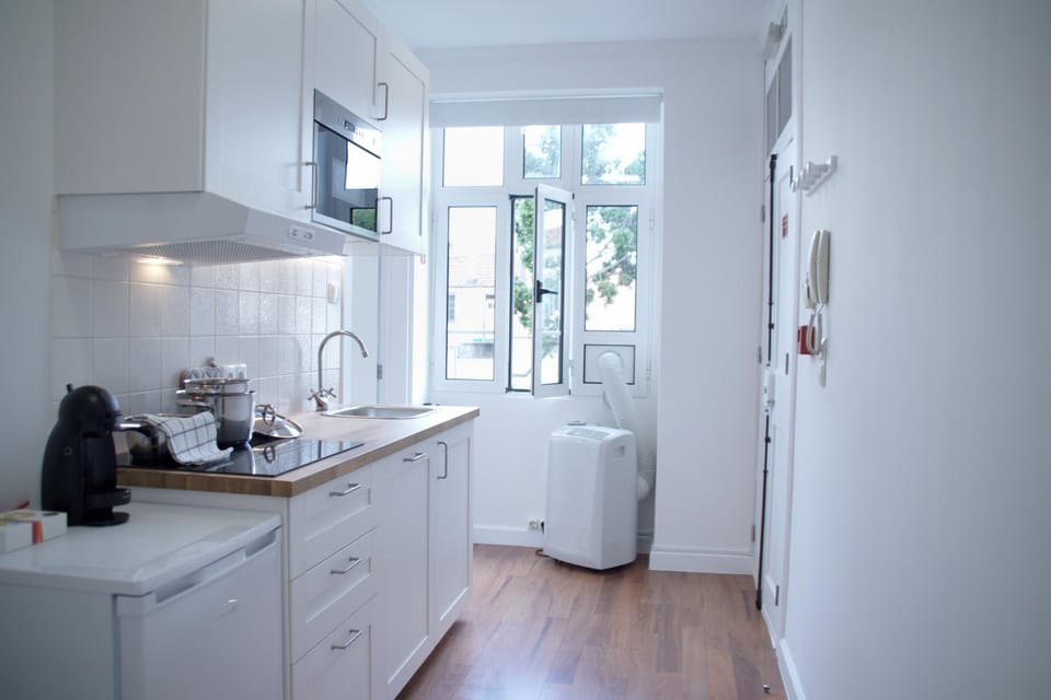 Kitchen or kitchenette, On site