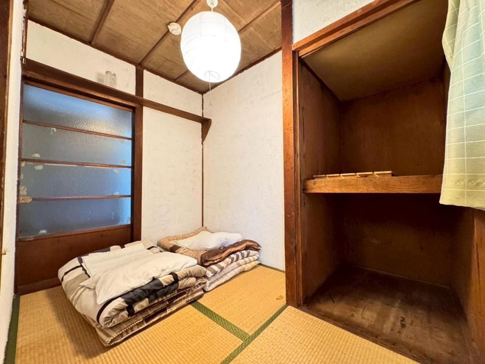 ura Yadokari House Bed and Breakfast in Japan