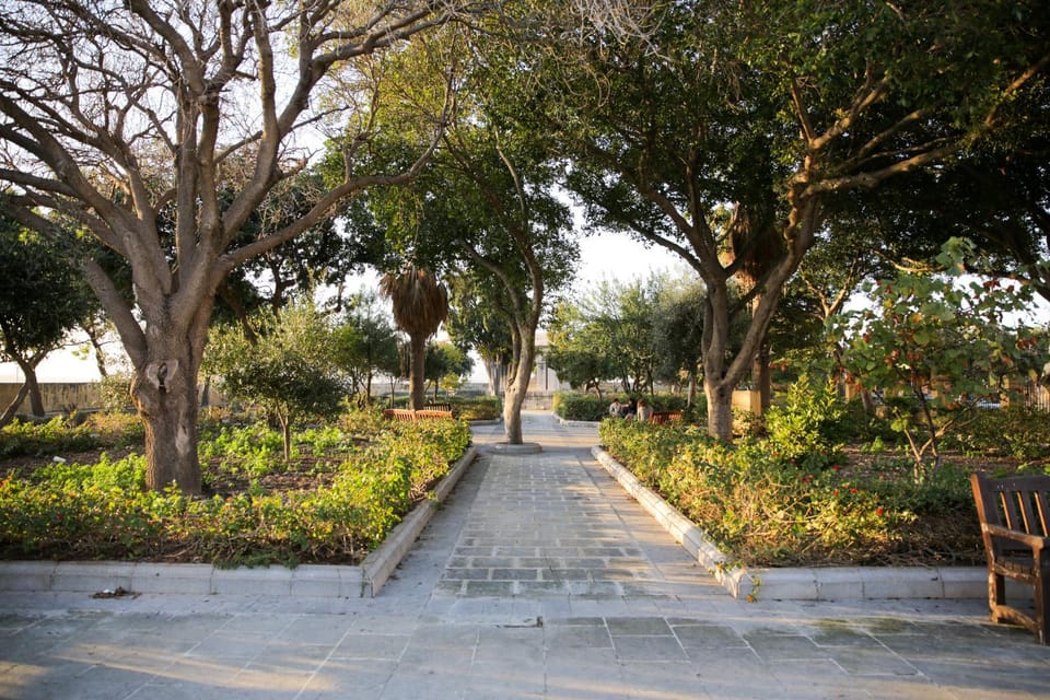 Nearby landmark, Garden, Garden view