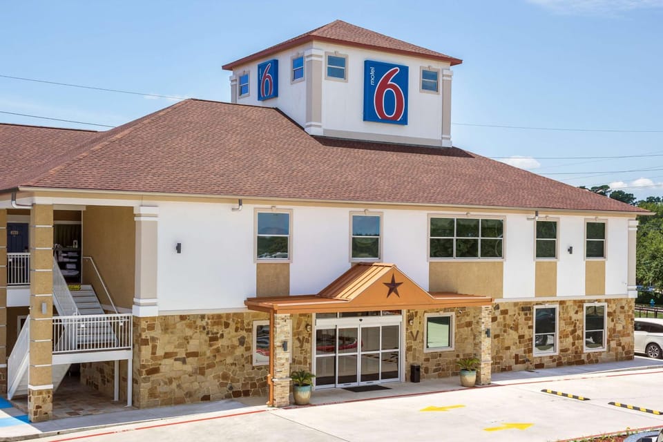Property building, On site