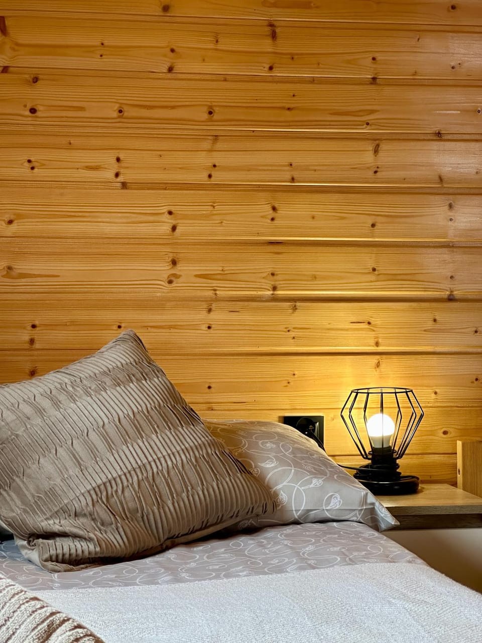 Siedlisko Wataha 721-140-600 Nature lodge in Slovakia