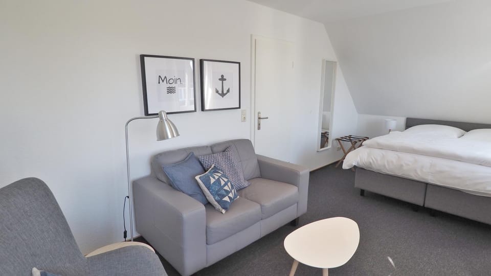 Living room, Seating area, Bedroom