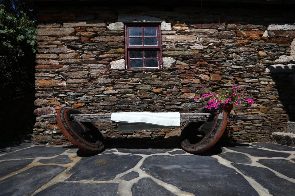 Casa do Lonho House in Aveiro District, Portugal