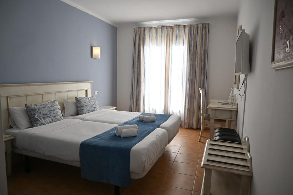 Hostal HPC Porto Colom Bed and Breakfast in Portocolom