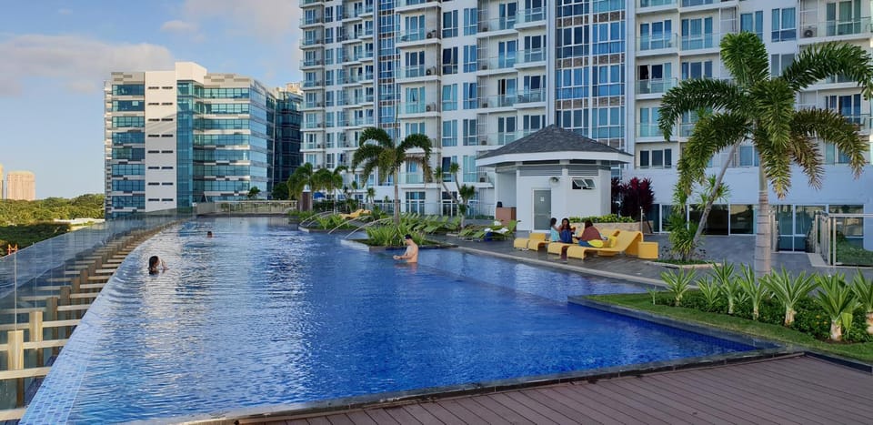 Apartment Sea View at Mactan Newtown Apartment in Lapu-Lapu City