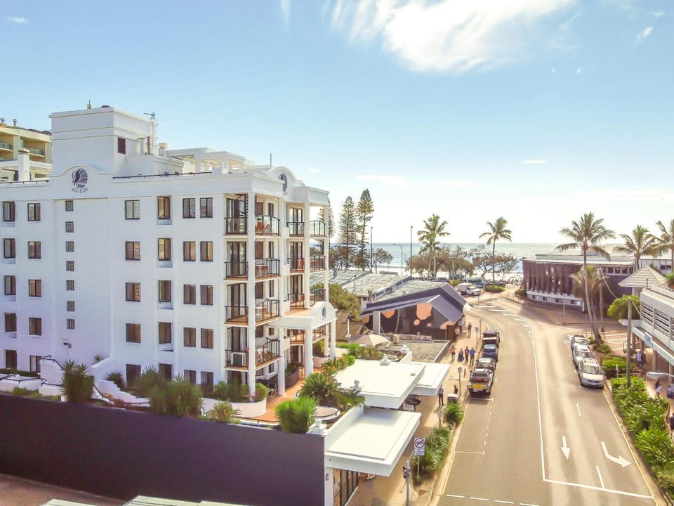 Neighbourhood, Sea view, Street view