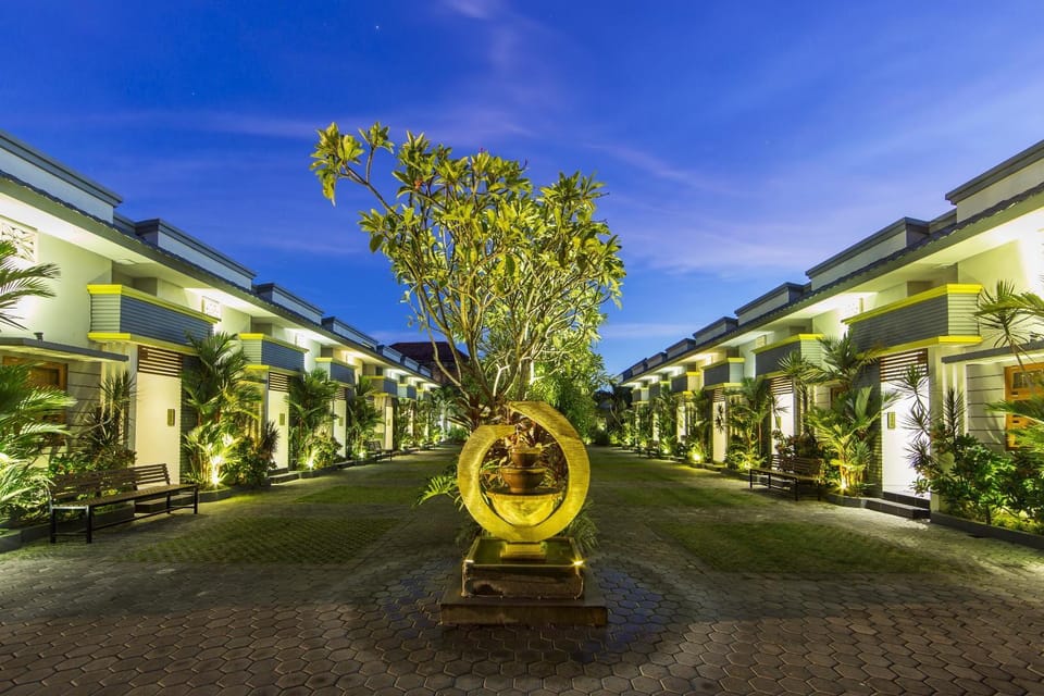 Garden, Decorative detail