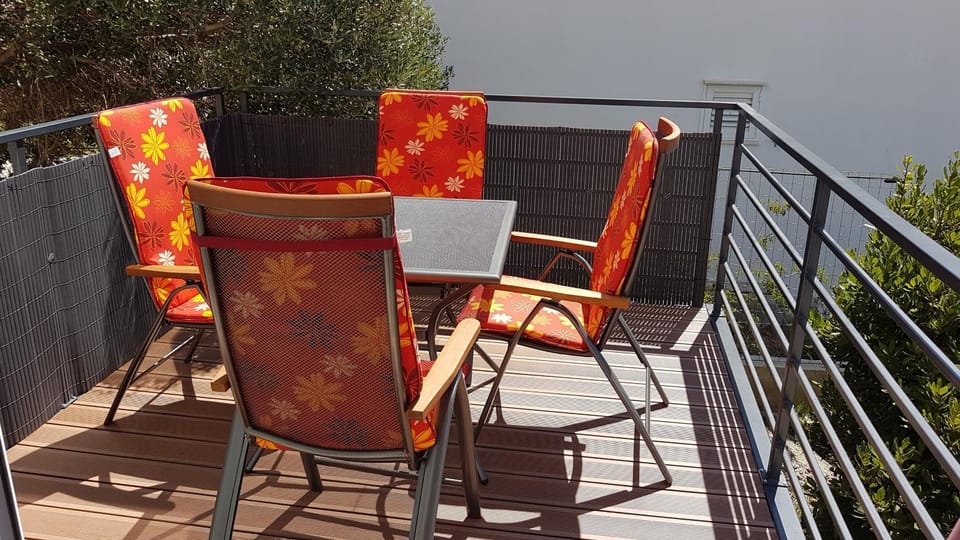 Balcony/Terrace, Decorative detail