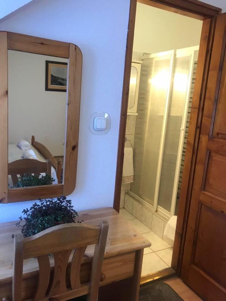 Bathroom, Bedroom