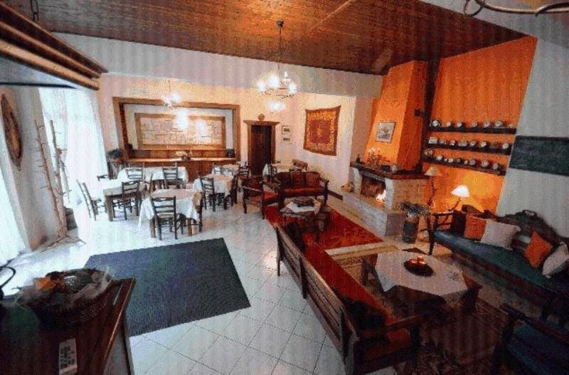 Restaurant/places to eat, Lobby or reception