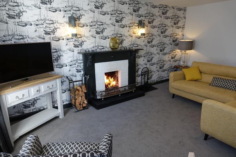 Living room, Photo of the whole room