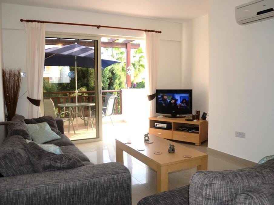 TV and multimedia, Balcony/Terrace, air conditioner