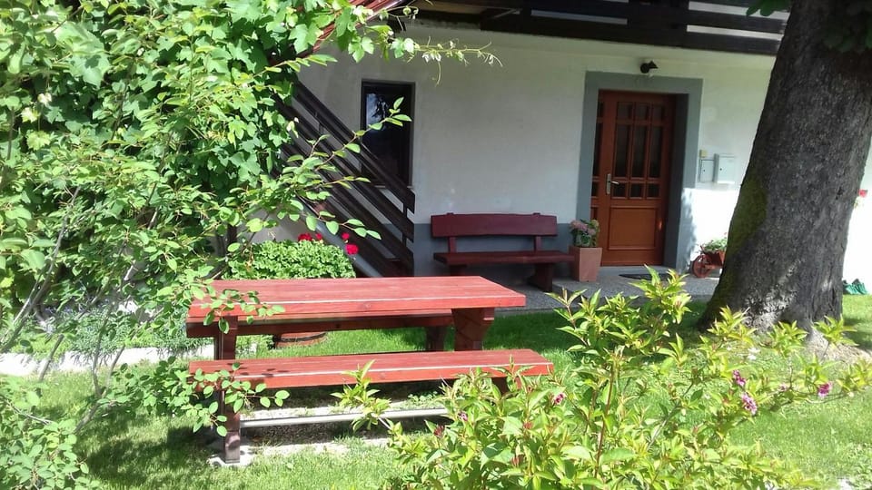 Facade/entrance, Garden