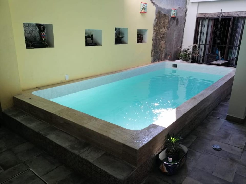 Area and facilities, Swimming pool