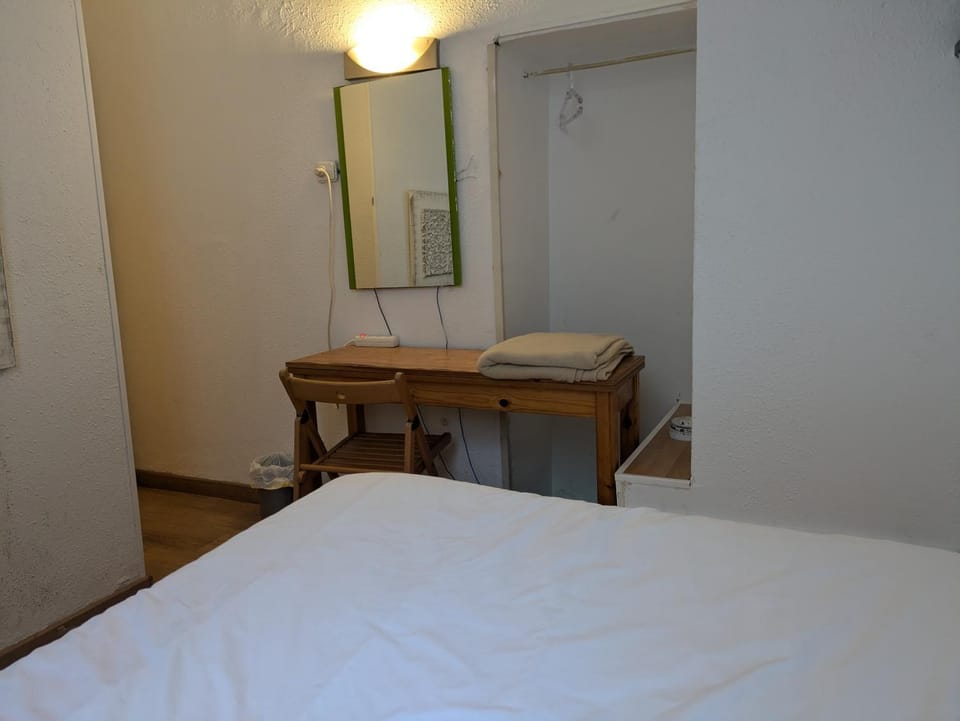 Pension Casa De Barca Bed and Breakfast in Barcelona