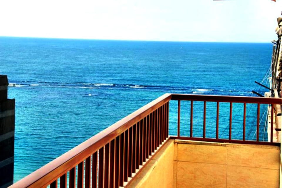 Balcony/Terrace, Other, Decorative detail, City view, Sea view, Sea view, Street view