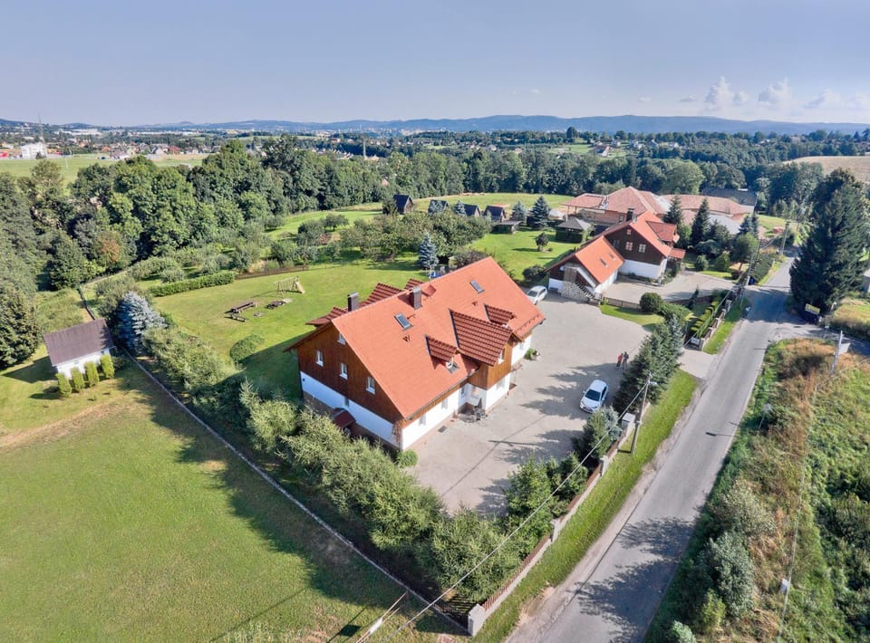 Off site, Bird's eye view