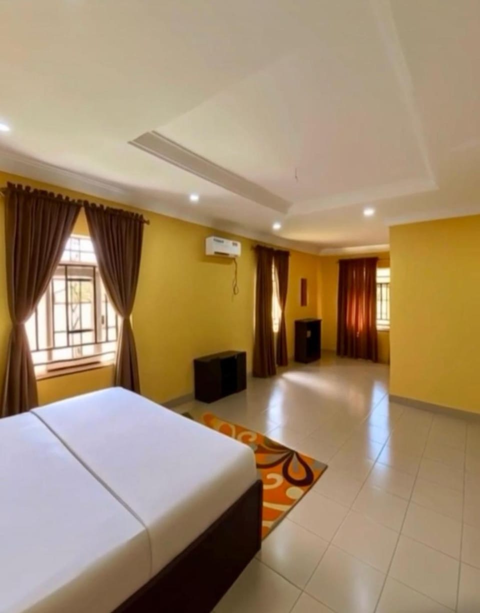 Dumeros Bed and Breakfast in Abuja