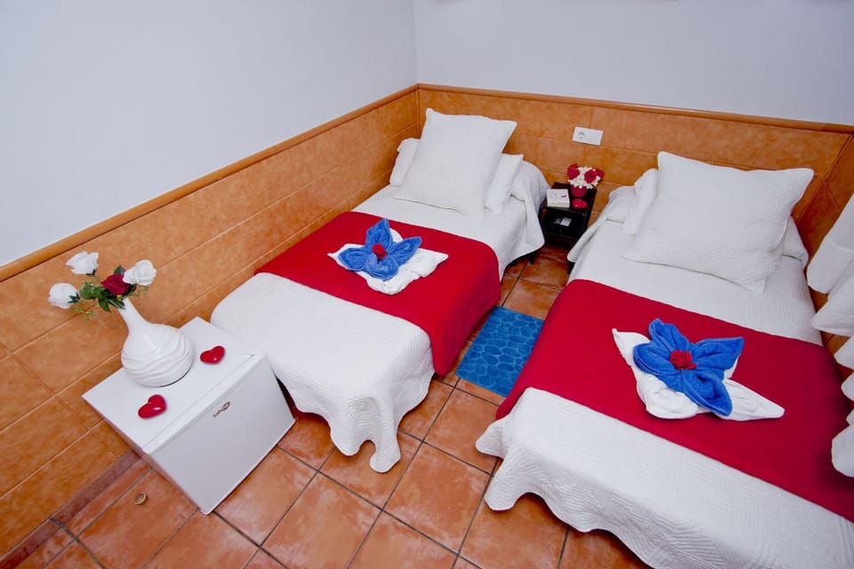 Barcelona City Rooms Hostal Bed and Breakfast in Barcelona