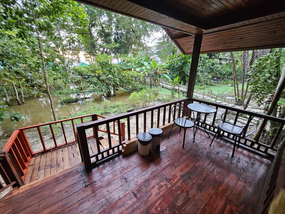 Koh Ngai Camping Restaurant @ Bar Campground/ 
RV Resort in Krabi Changwat