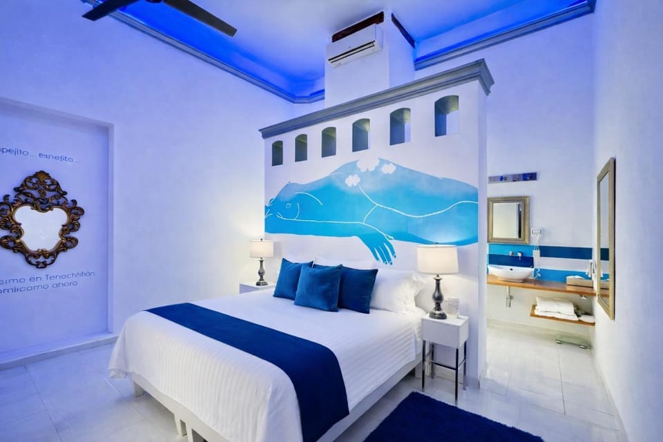 Bed, Photo of the whole room, Bedroom, air conditioner