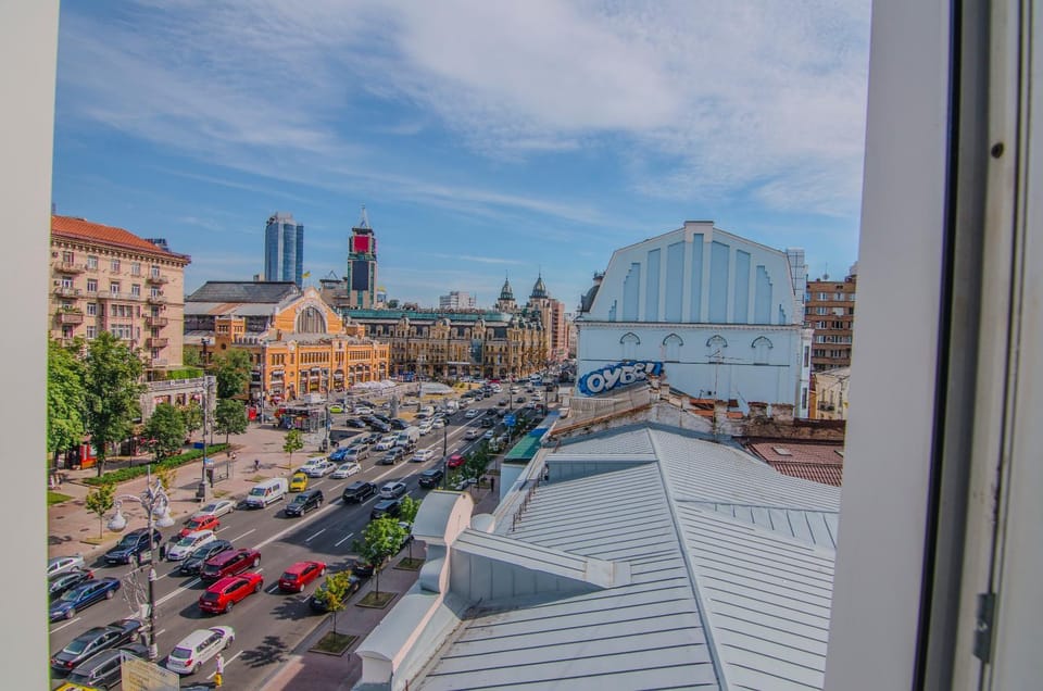 Property building, Neighbourhood, Bird's eye view, City view, Street view