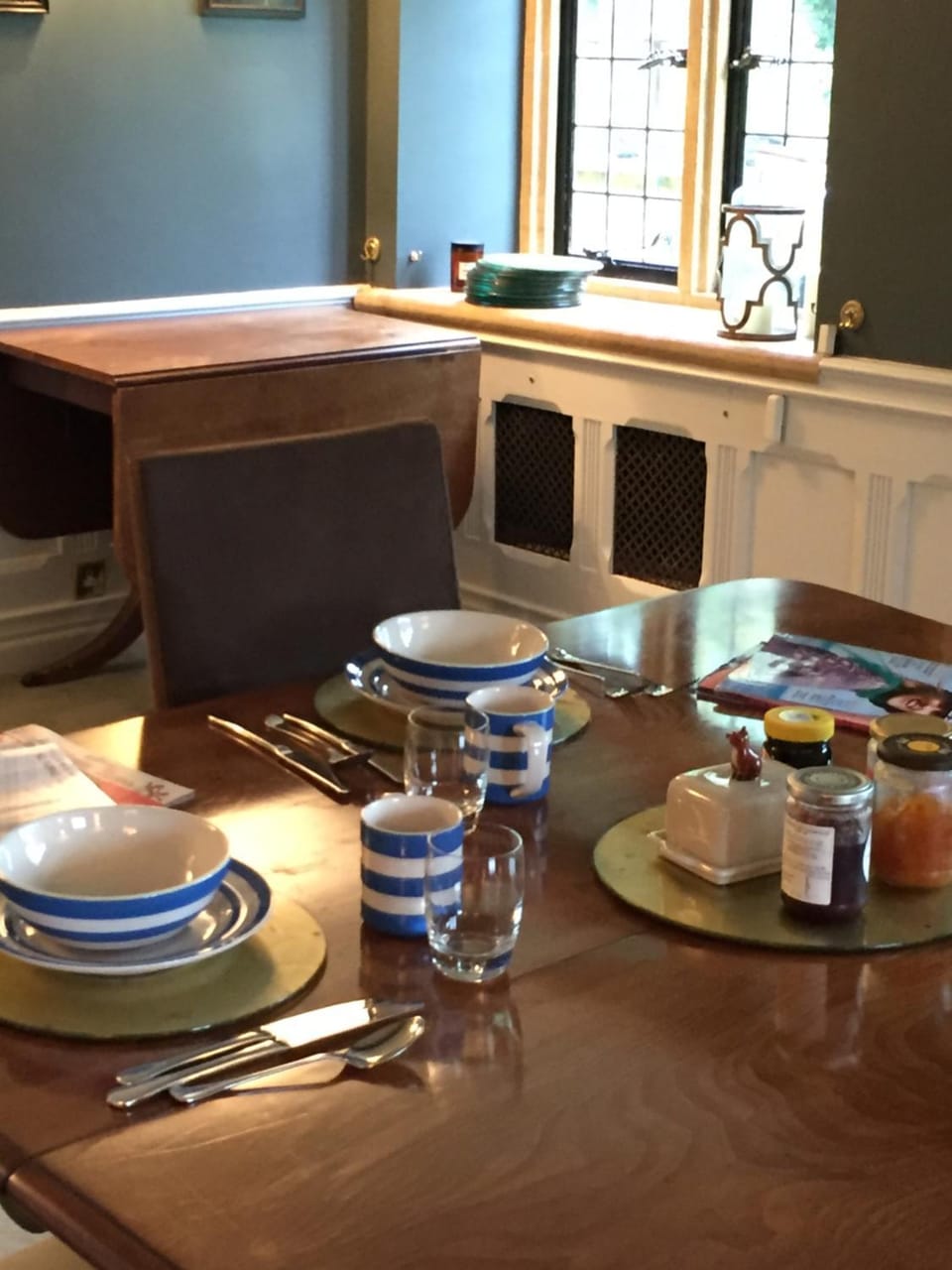 Food and drinks, Dining area, Breakfast
