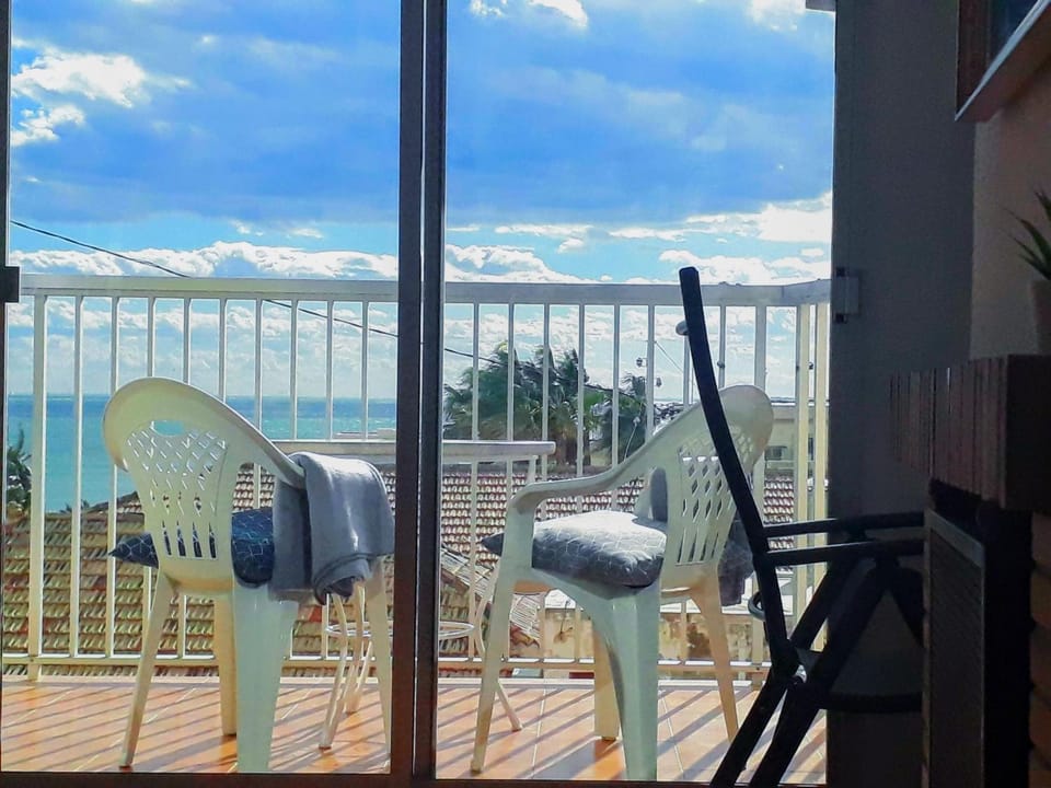 Day, View (from property/room), Balcony/Terrace, Balcony/Terrace, Decorative detail, Landmark view, Sea view