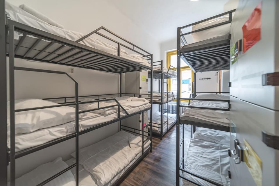 bunk bed