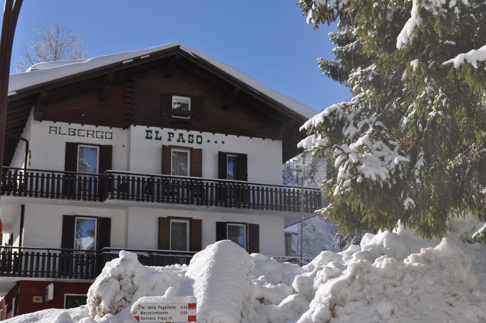 Property building, Winter