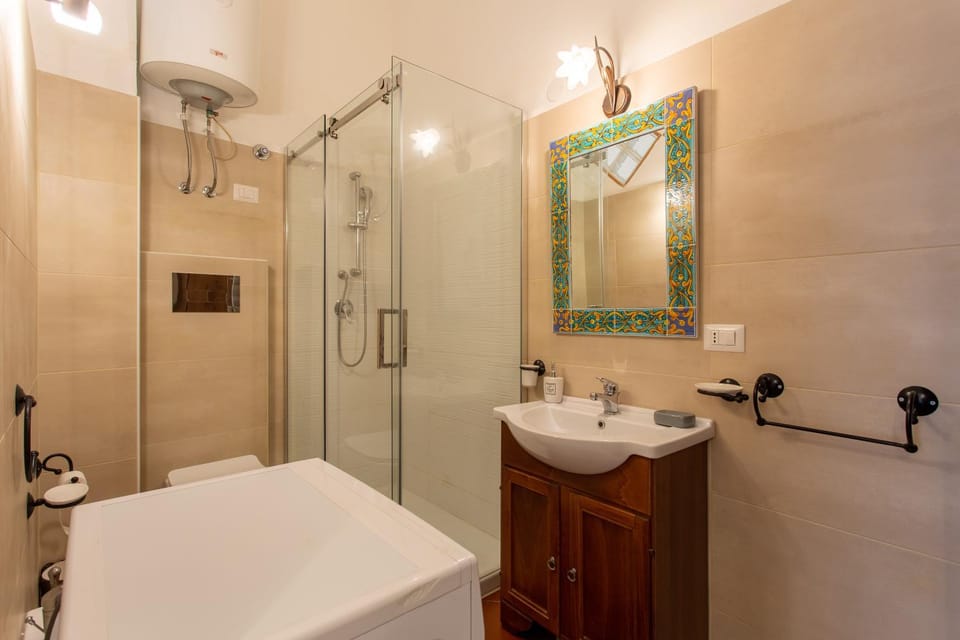 Shower, Bathroom