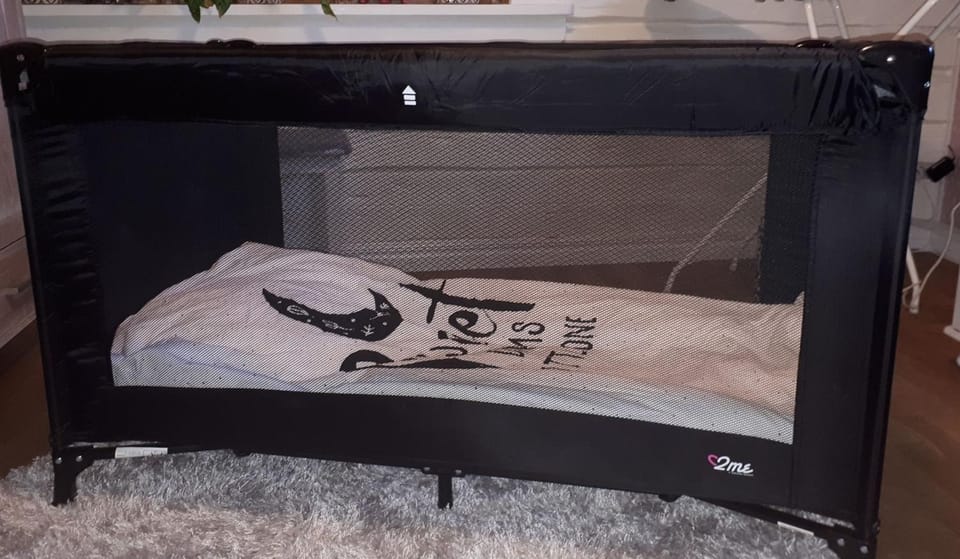 cot