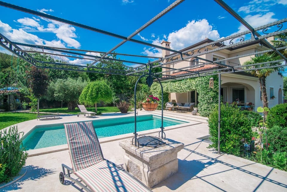 Studio Apartment in Villa Arta Apartment in Lovran