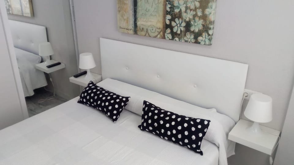 Apartamentos Laguna Beach Apartment in Axarquía