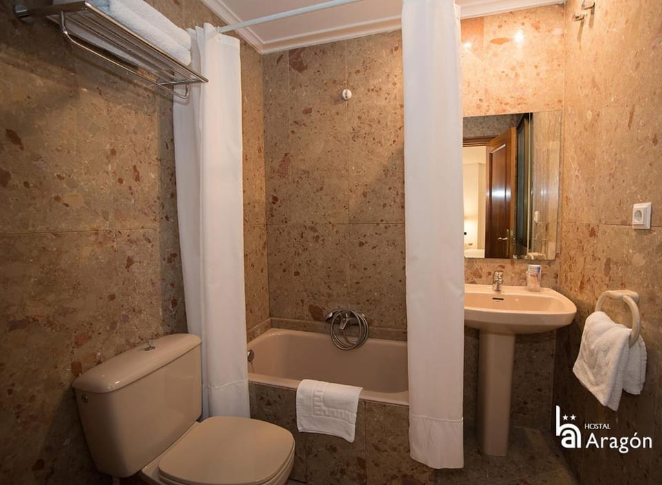 Hostal Aragón Bed and Breakfast in Teruel