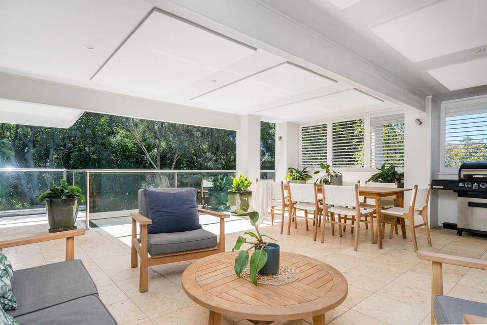 BBQ facilities, Balcony/Terrace, Living room, Dining area