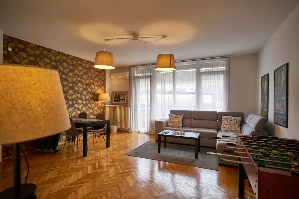 Living room, Seating area, Dining area