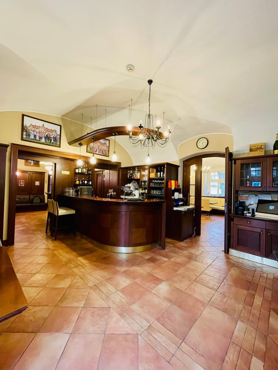 Lounge or bar