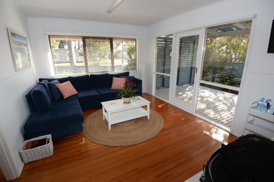Sea-Esta @ Inverloch House in Inverloch