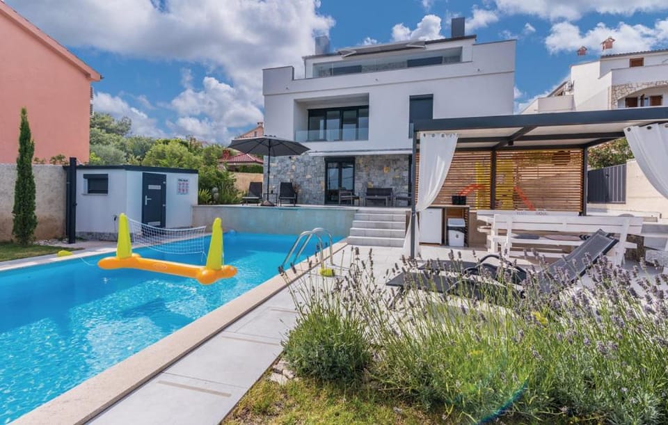 Property building, Patio, Garden view, Pool view