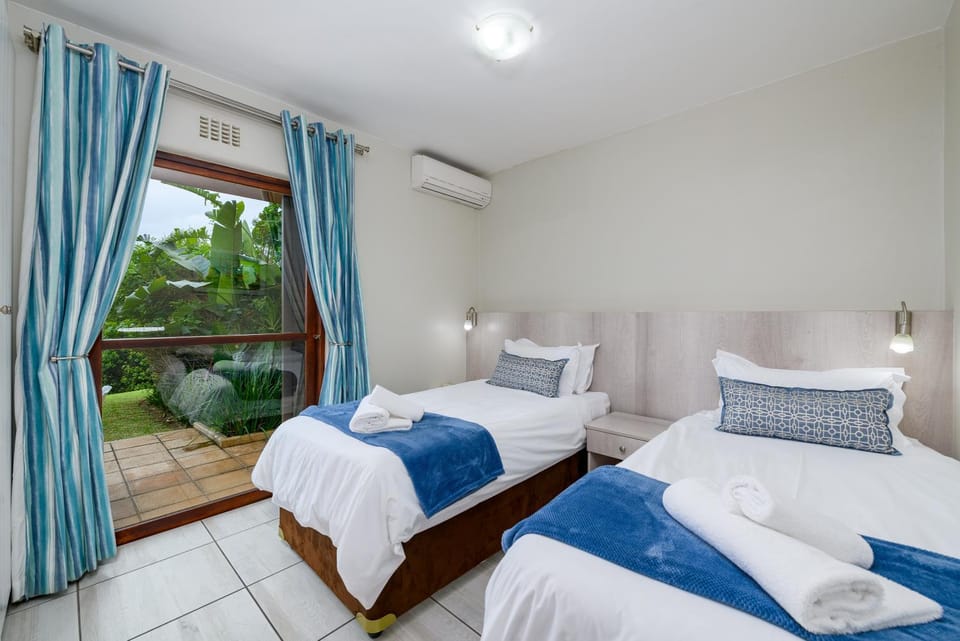 Bedroom, Garden view, air conditioner