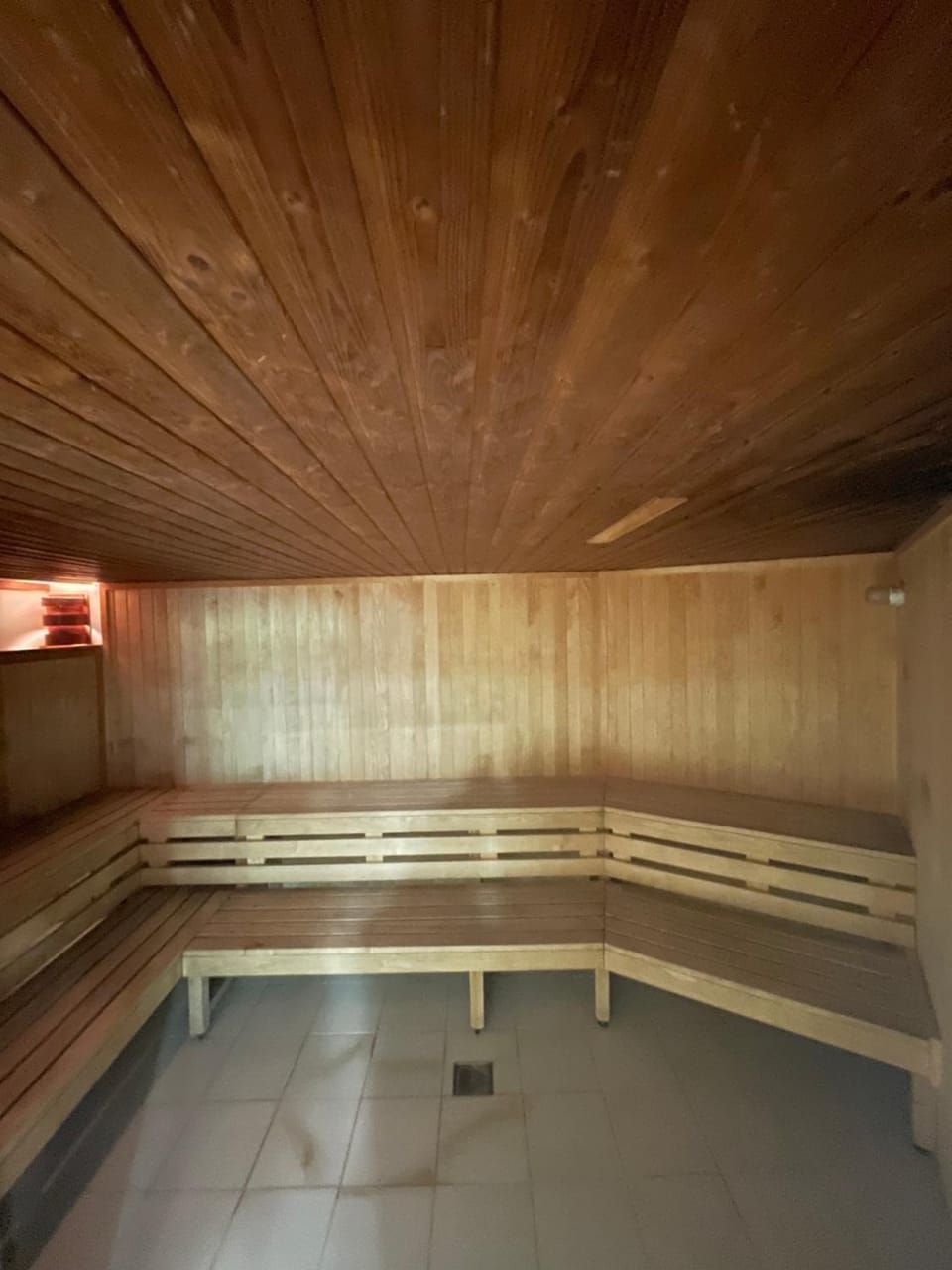 Sauna, Swimming pool