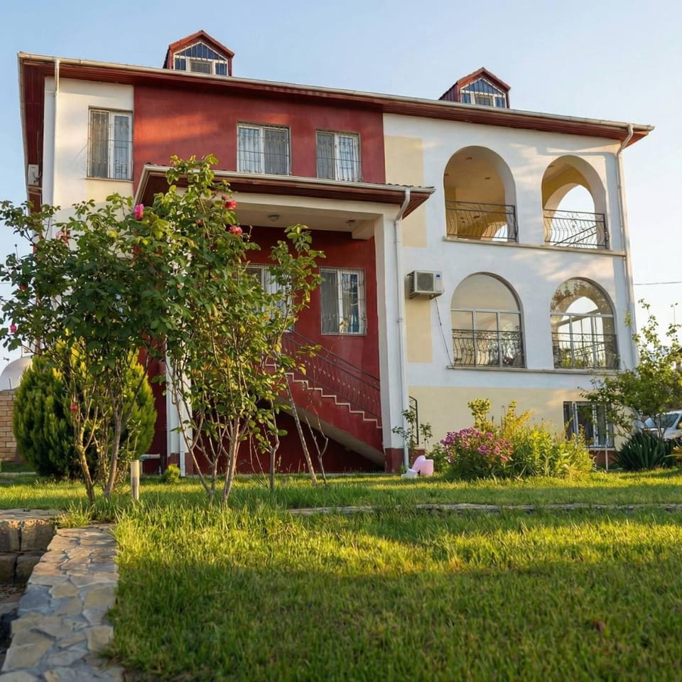 Property building, Garden