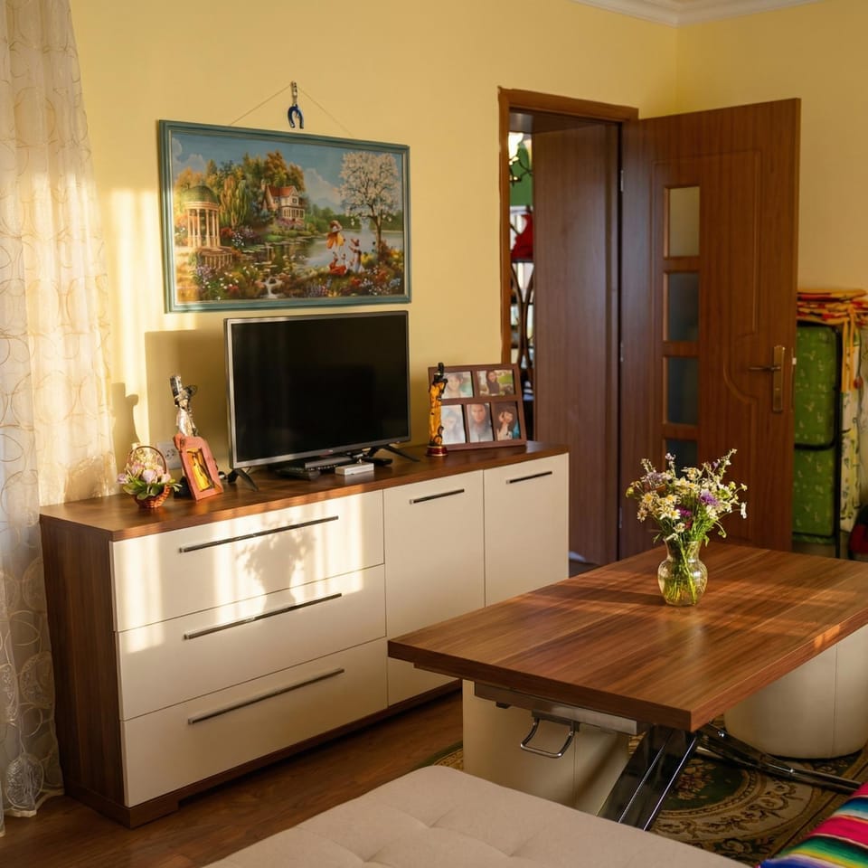Communal lounge/ TV room, Coffee/tea facilities, Living room, Photo of the whole room, Seating area