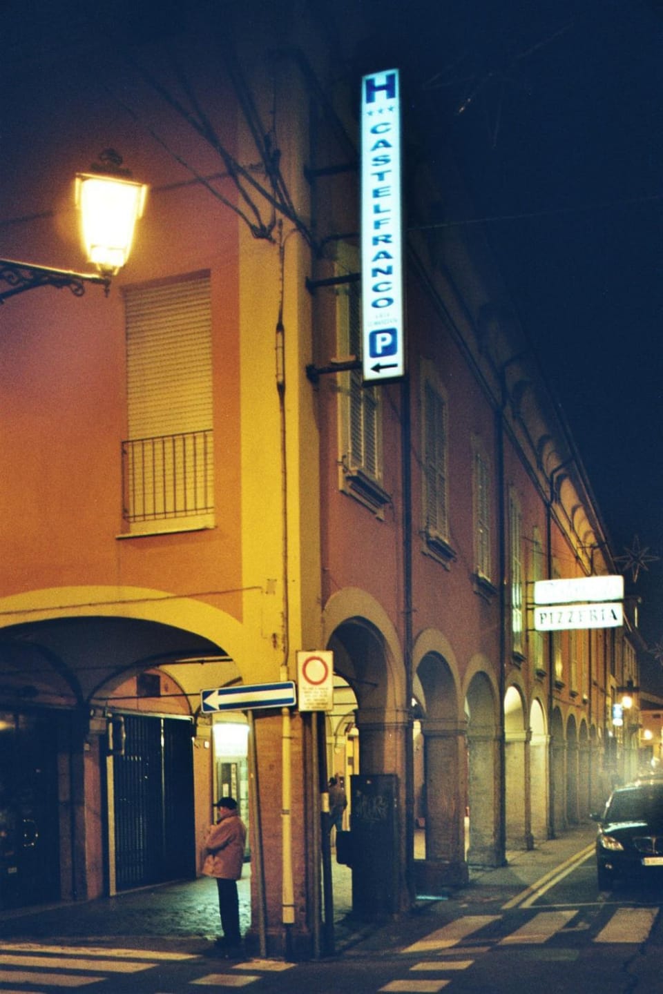 Property building, Facade/entrance, Property logo or sign